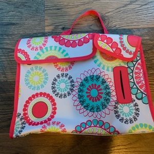 Thirty-one pack n pull caddy